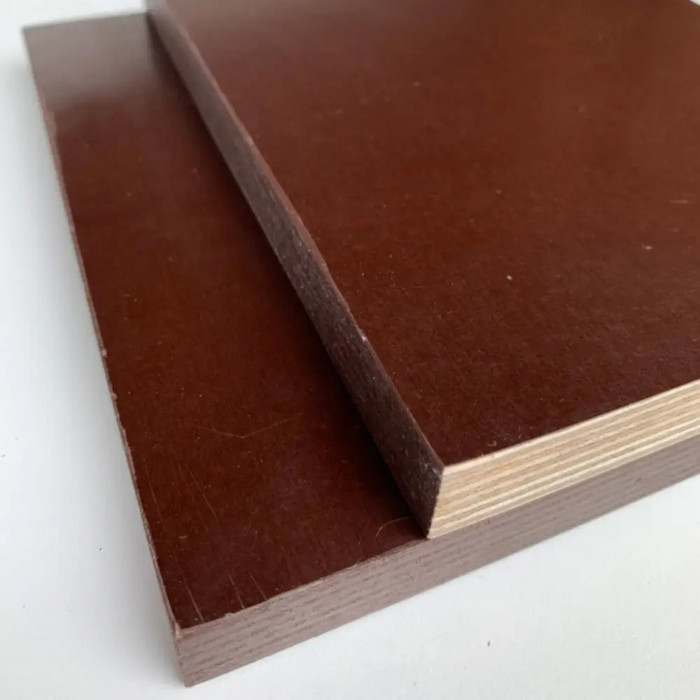 Ламинированная фанера сорт 3/3 18х1500х3000 мм